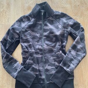 Athleta Black and Gray Camo Zip-Up